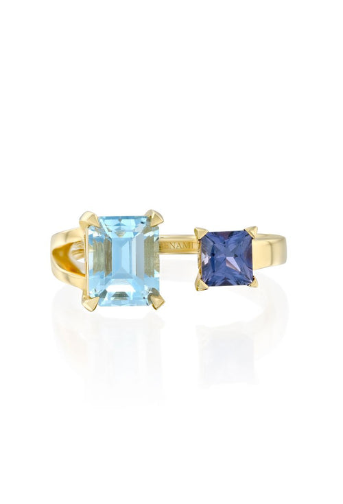 Sandy Aquamarine and Sapphire Gold Ring — image 7 of 11
