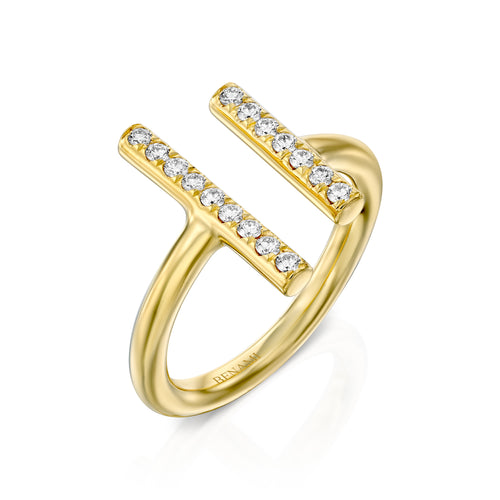 Open Stripes Diamond Ring