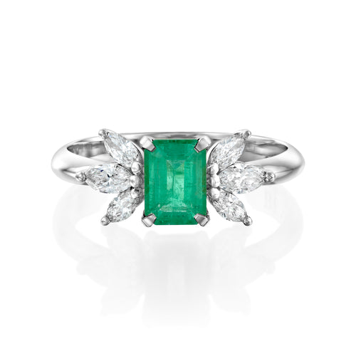 Emerald Amit Ring — image 11 of 12