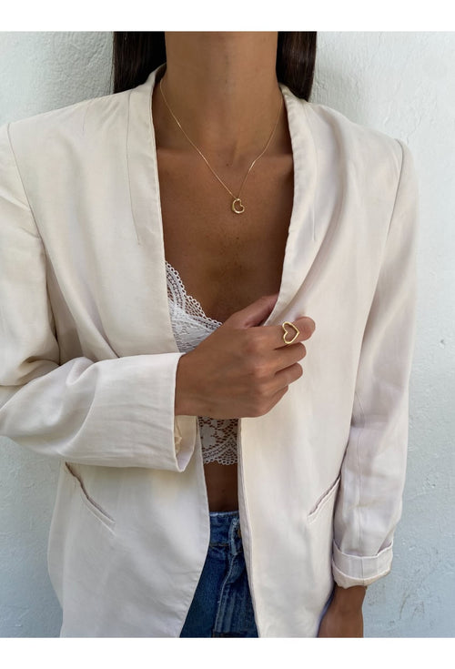 Classic Gold Heart Ring — image 9 of 13