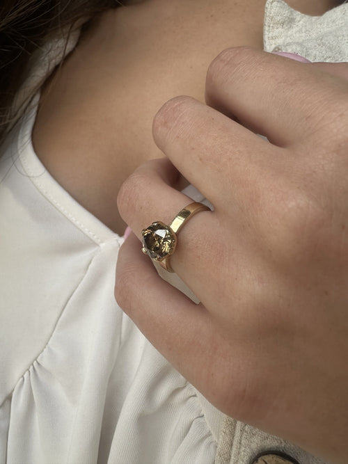 Anna Gold Ring with Champagne Diamond — image 8 of 14