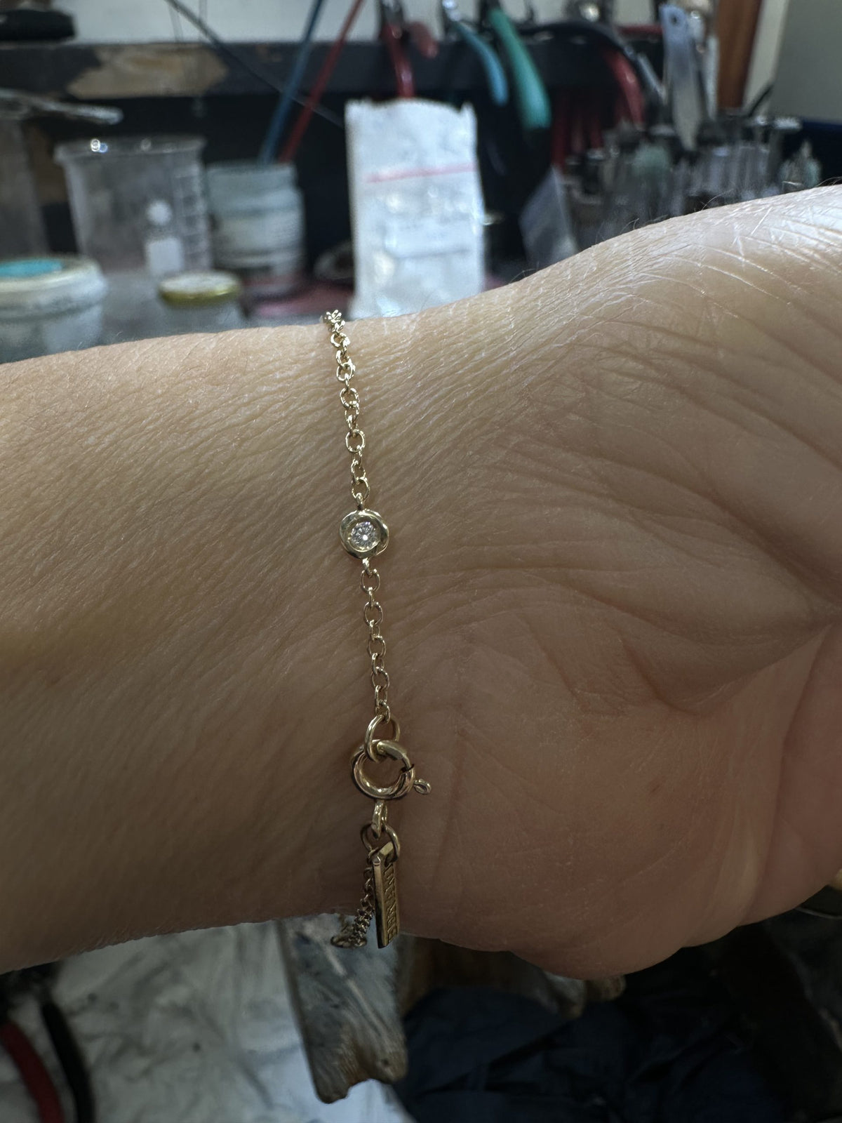 צמיד קמיל יהלומים לבנים — תמונה 4 מתוך 6