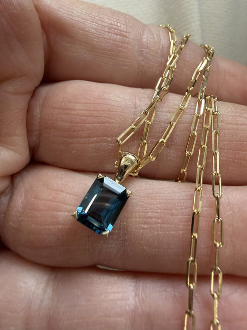 Jonathan London Blue Topaz Necklace — image 6 of 7