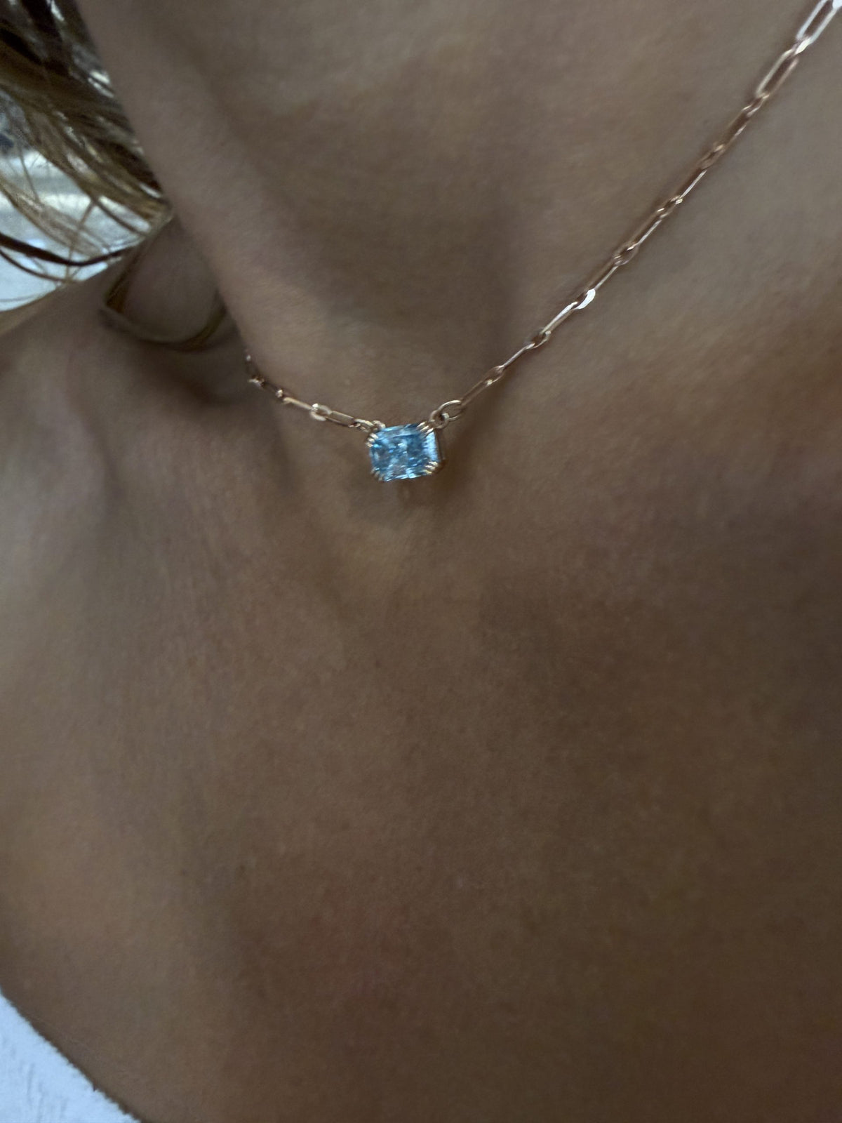Blue diamond necklace — image 6 of 6