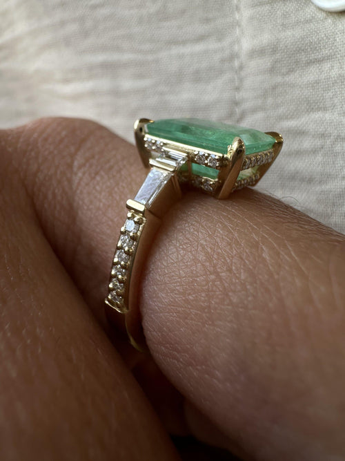 Emerald Vogue Ring — image 16 of 17