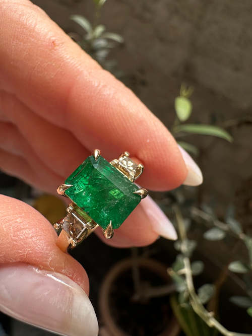 Champagne Emerald Ring — image 4 of 8